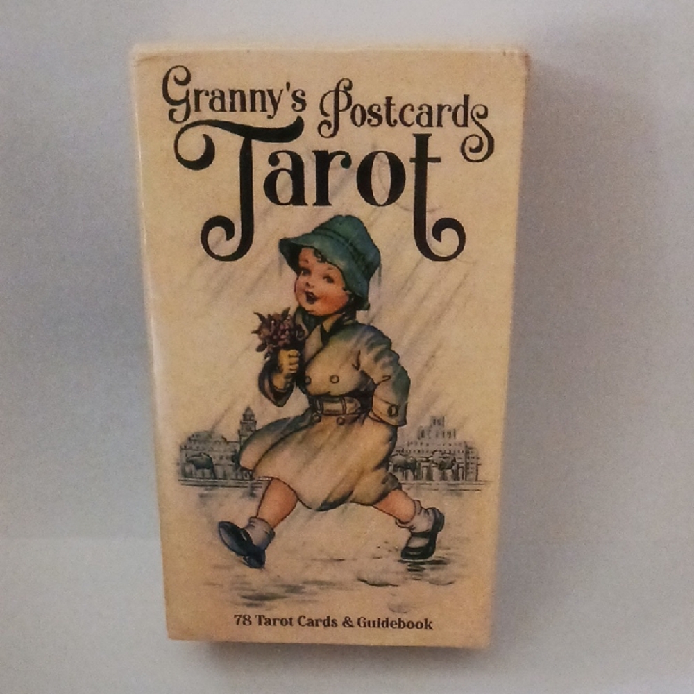 Granny's Postcards Tarot Deck